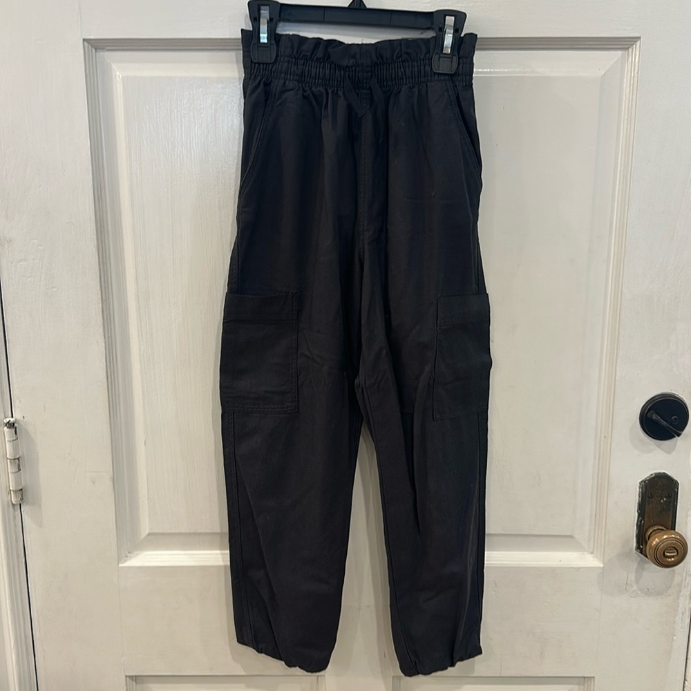H&M Girls Grey Cargo Pants Size 8-9